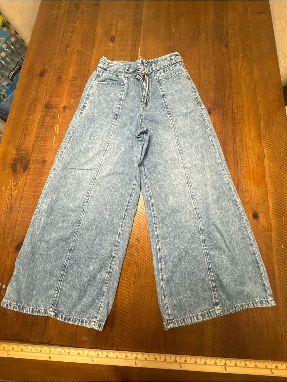 Kensie Light Washed Blue Wide-Leg Jeans